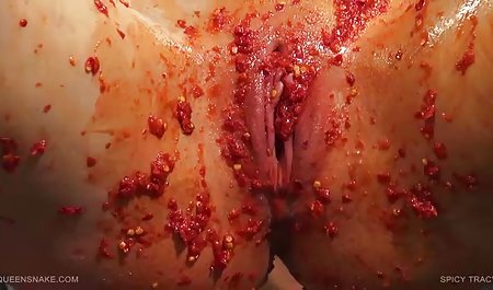 قلاب شهوانی عکس واقعی هلندی در لباس زیر زنانه doggystyled