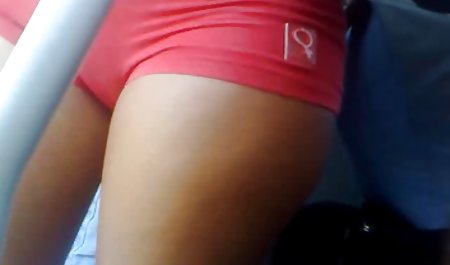 Stepmom به او می آموزد که چگونه این کار را عکس های سکسی شهوانی انجام داده است