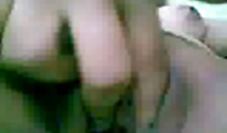 Busty Yanks Amber کانال سکسی موبوگرام آینده را خیس می کند